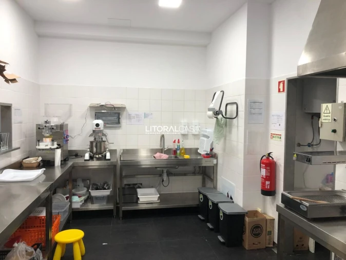 Loja para Arrendamento em Glória e Vera Cruz Foto 18