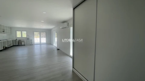 Moradia T3 para Venda em Fonte de Angeão e Covão do Lobo