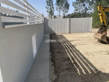 Moradia T3 para Venda em Fonte de Angeão e Covão do Lobo