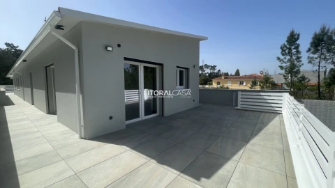 Moradia T3 para Venda em Fonte de Angeão e Covão do Lobo