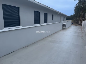 Moradia T3 para Venda em Fonte de Angeão e Covão do Lobo