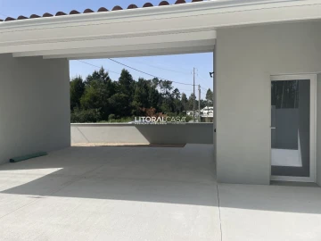 Moradia T3 para Venda em Fonte de Angeão e Covão do Lobo