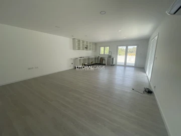 Moradia T3 para Venda em Fonte de Angeão e Covão do Lobo