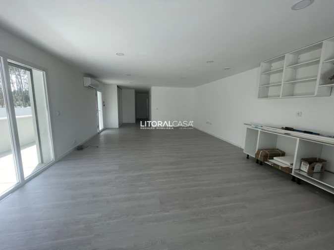 Moradia T3 para Venda em Fonte de Angeão e Covão do Lobo Foto 3