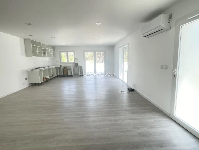 Moradia T3 para Venda em Fonte de Angeão e Covão do Lobo Foto 6