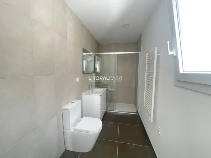 Moradia T3 para Venda em Fonte de Angeão e Covão do Lobo Foto 11