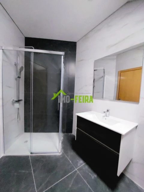 Apartamento T0 para Venda em Ovar, São João, Arada e São Vicente de Pereira Jusã