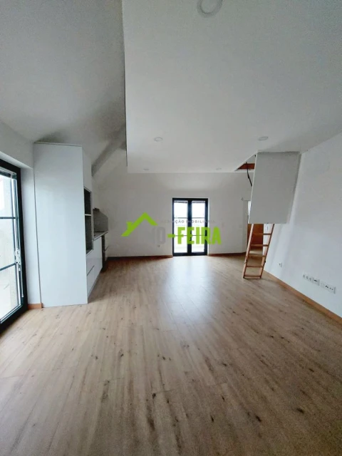 Apartamento T0 para Venda em Ovar, São João, Arada e São Vicente de Pereira Jusã