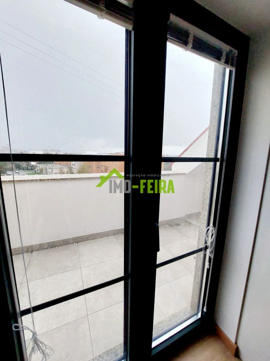 Apartamento T0 para Venda em Ovar, São João, Arada e São Vicente de Pereira Jusã Foto 11