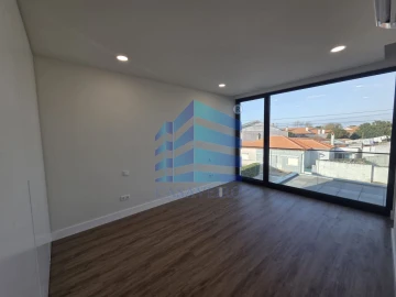 Moradia T4 para Venda em Aradas