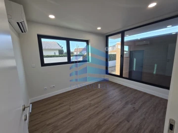 Moradia T4 para Venda em Aradas