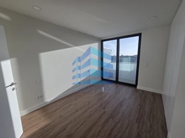 Moradia T4 para Venda em Aradas