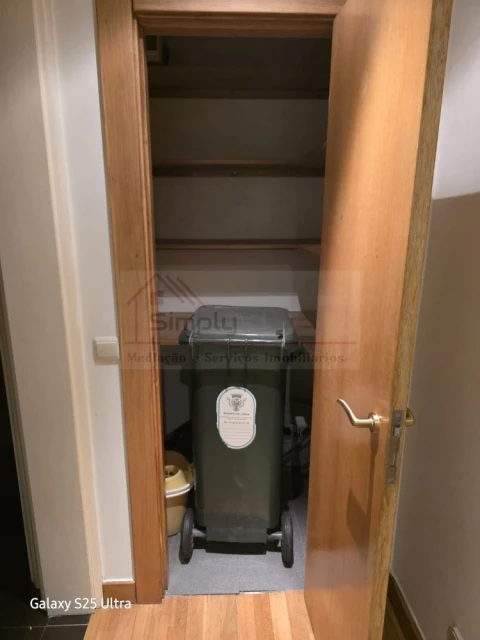 Loja para Arrendamento em Alvalade