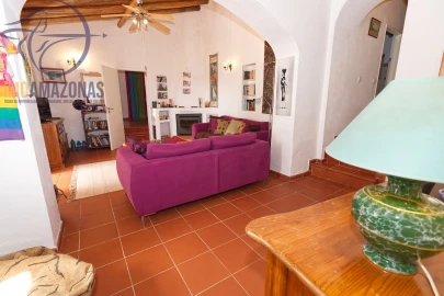 Moradia T2 para Venda em Alcantarilha e Pêra