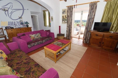 Moradia T2 para Venda em Alcantarilha e Pêra