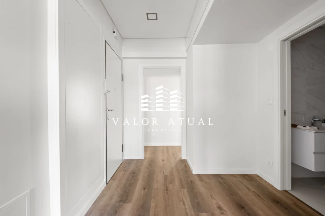 Apartamento T3 para Venda em Benfica Foto 16