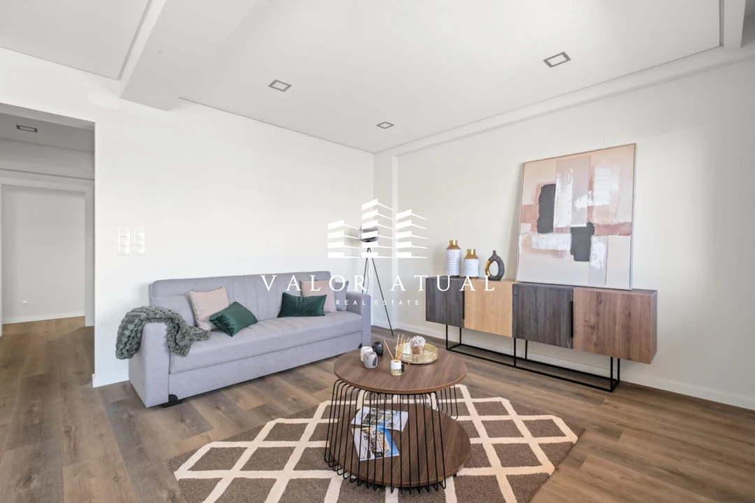 Apartamento T3 para Venda em Benfica Foto 6