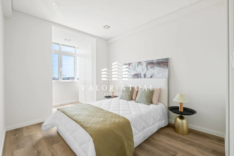 Apartamento T3 para Venda em Benfica Foto 21