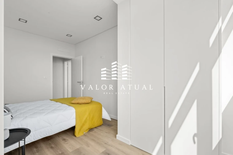 Apartamento T3 para Venda em Benfica Foto 18