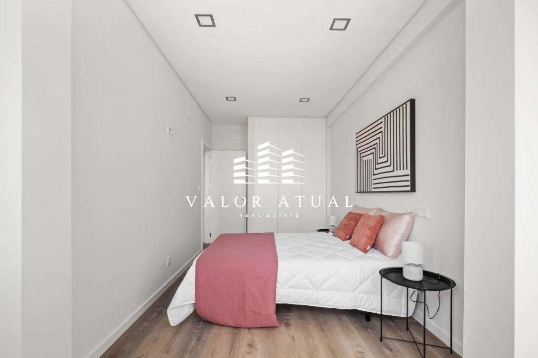 Apartamento T3 para Venda em Benfica Foto 14