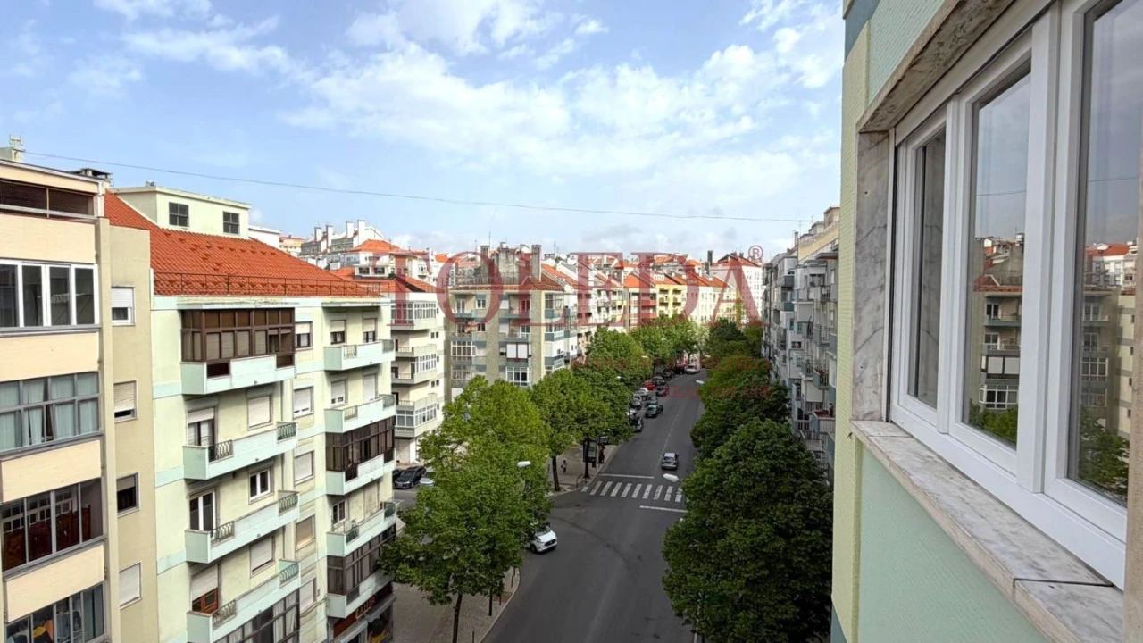 Apartamento T3 para Venda em Benfica Foto 23