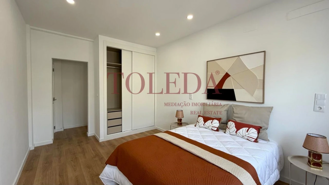 Apartamento T3 para Venda em Benfica Foto 12