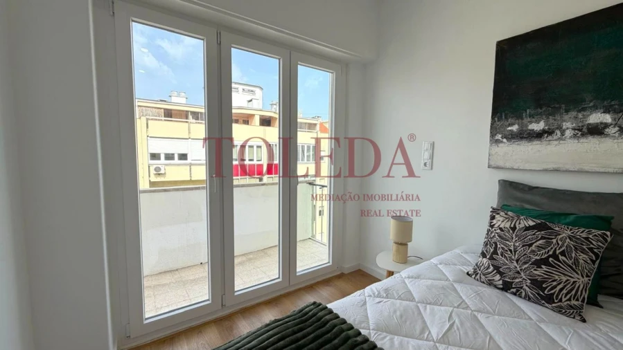 Apartamento T3 para Venda em Benfica Foto 21
