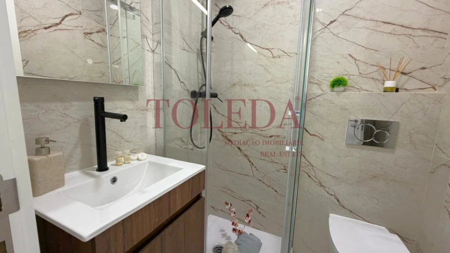 Apartamento T3 para Venda em Benfica Foto 14