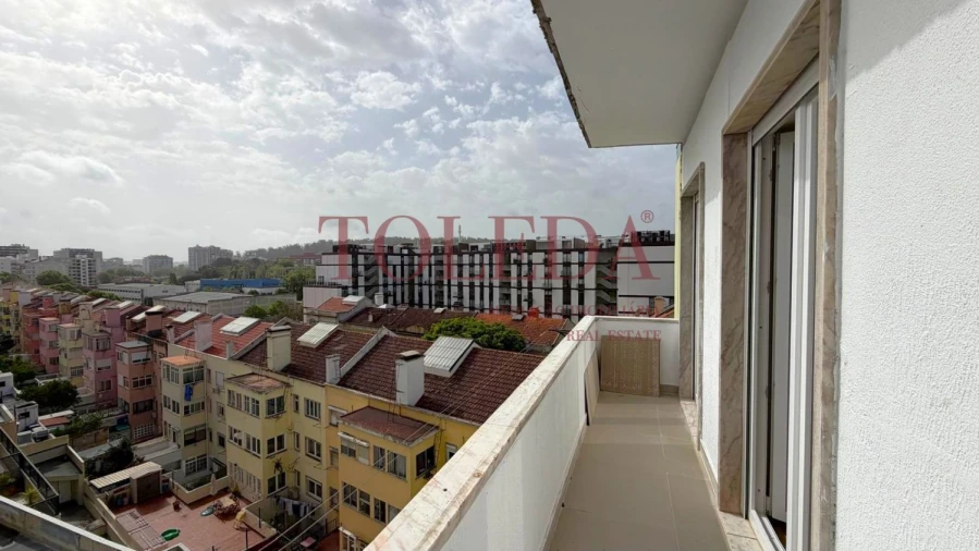 Apartamento T3 para Venda em Benfica Foto 25