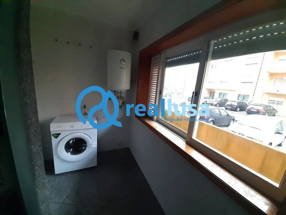 Apartamento T2 para Venda em Rio Tinto Foto 13