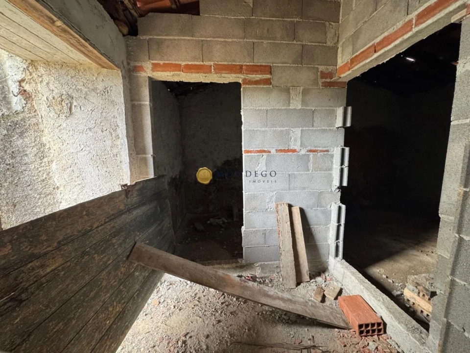 Moradia T1 para Venda em Semide e Rio Vide Foto 2