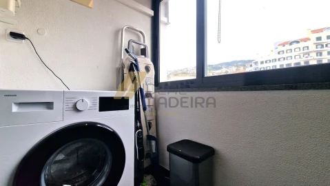 Apartamento T3 para Venda em Funchal (Se)