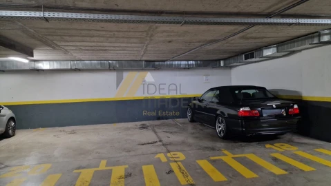 Apartamento T3 para Venda em Funchal (Se)