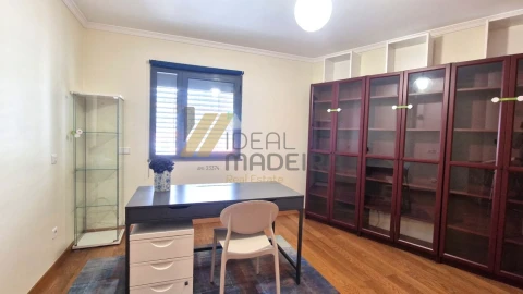 Apartamento T3 para Venda em Funchal (Se)