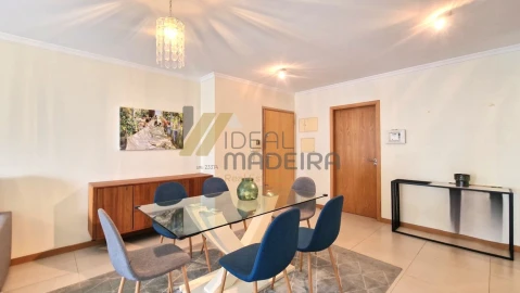Apartamento T3 para Venda em Funchal (Se)