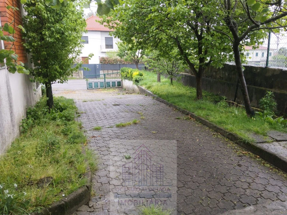 Moradia T3 para Venda em Baltar Foto 10