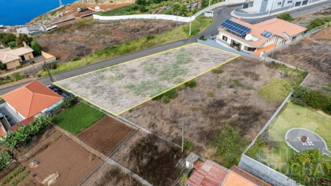 Terreno para Venda em Prazeres
