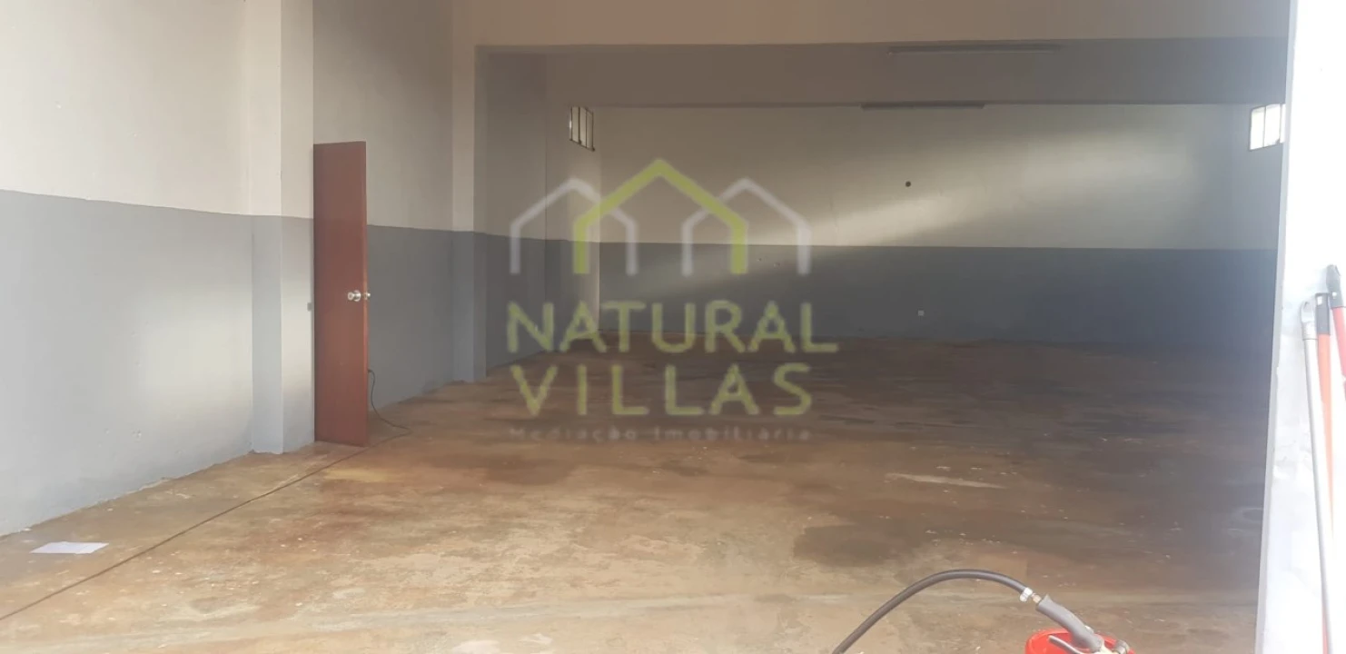 Quinta T2 para Venda em Faro (Sé e São Pedro) Foto 6