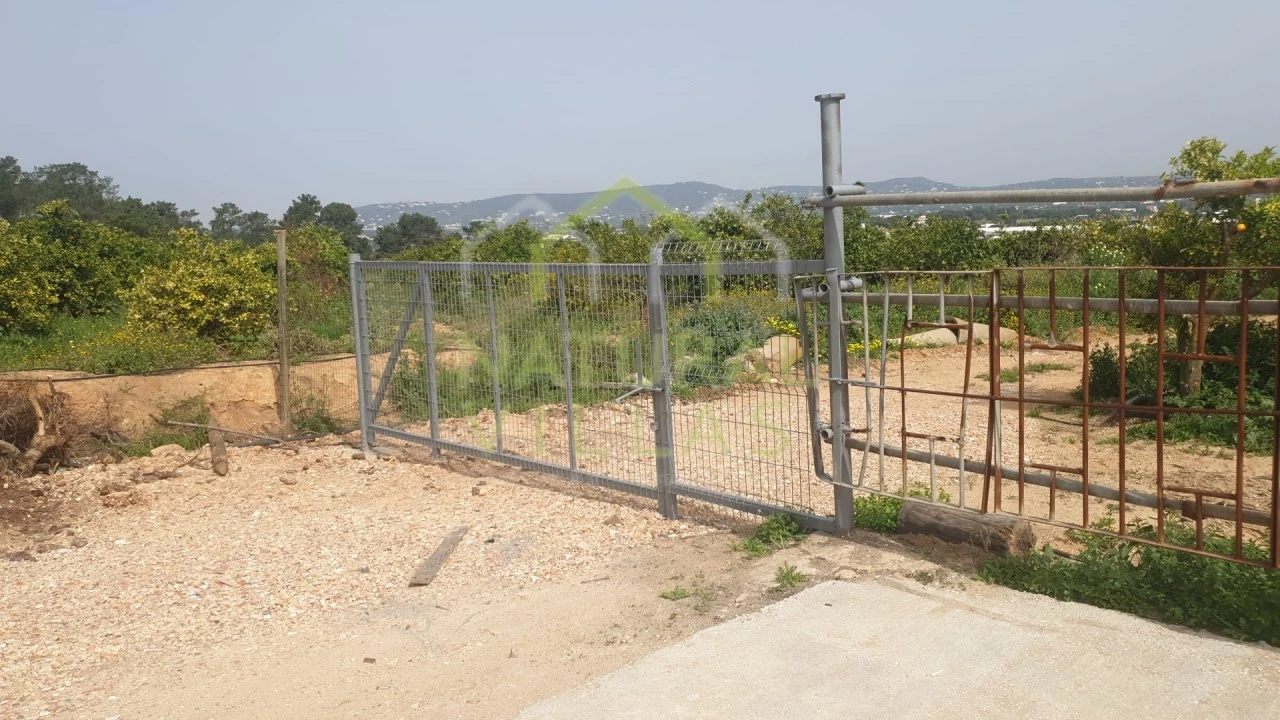 Quinta T2 para Venda em Faro (Sé e São Pedro) Foto 7