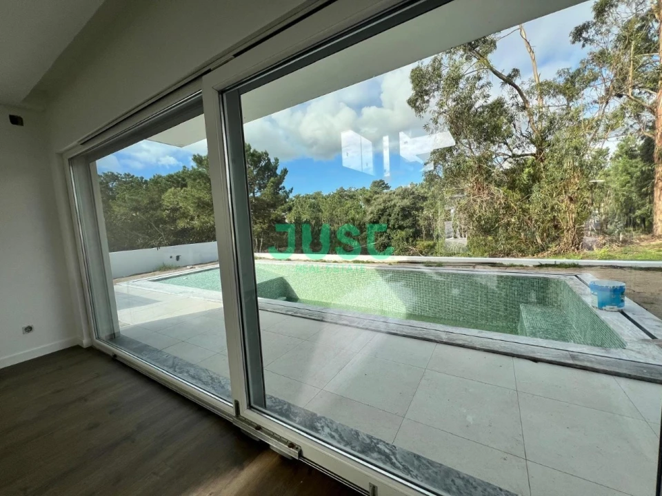 Moradia T3 para Venda em Charneca de Caparica e Sobreda Foto 9