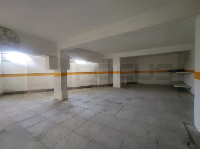 Armazém para Venda em Gafanha da Nazaré Foto 11