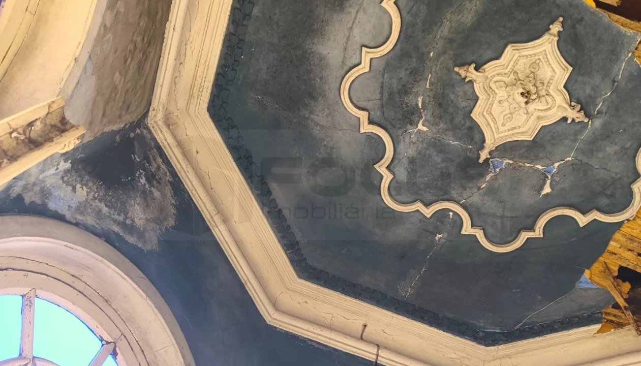 Moradia T4 para Venda em Aguada de Cima Foto 6