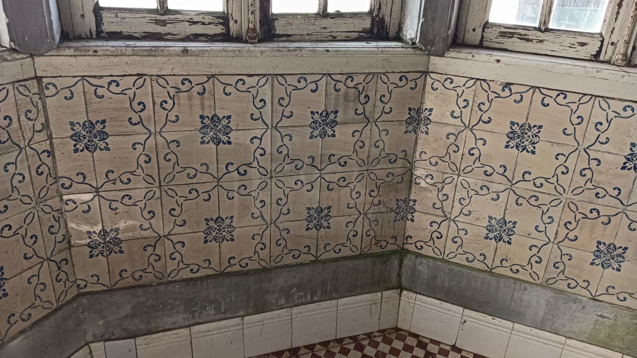 Moradia T4 para Venda em Aguada de Cima Foto 7