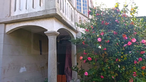 Moradia T4 para Venda em Aguada de Cima