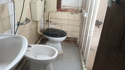 Moradia T4 para Venda em Aguada de Cima