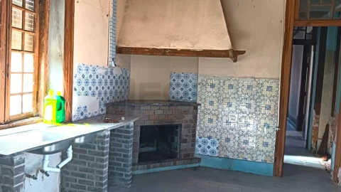 Moradia T4 para Venda em Aguada de Cima