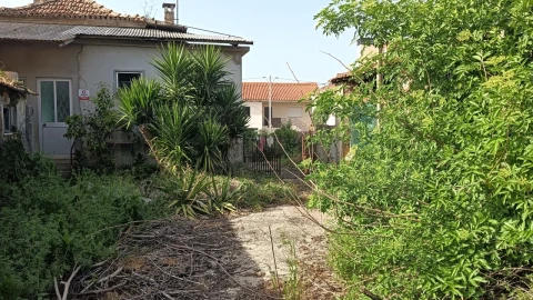 Moradia T4 para Venda em Aguada de Cima