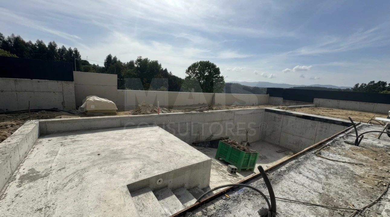 Moradia T3 para Venda em Viseu Foto 6