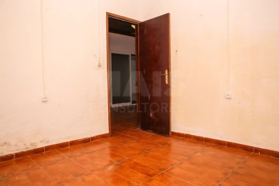 Moradia T2 para Venda em Olhalvo