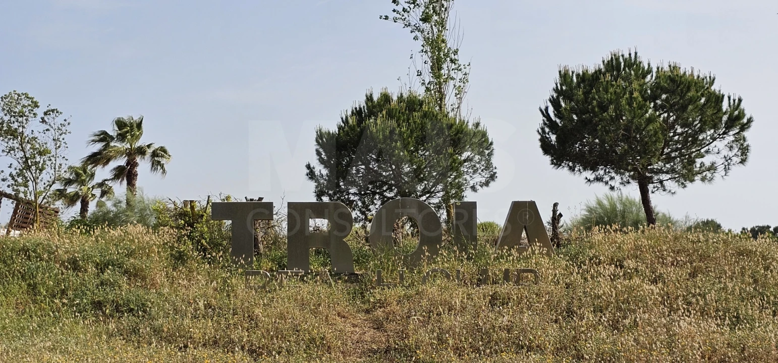 Moradia T2 para Venda em Carvalhal Foto 8